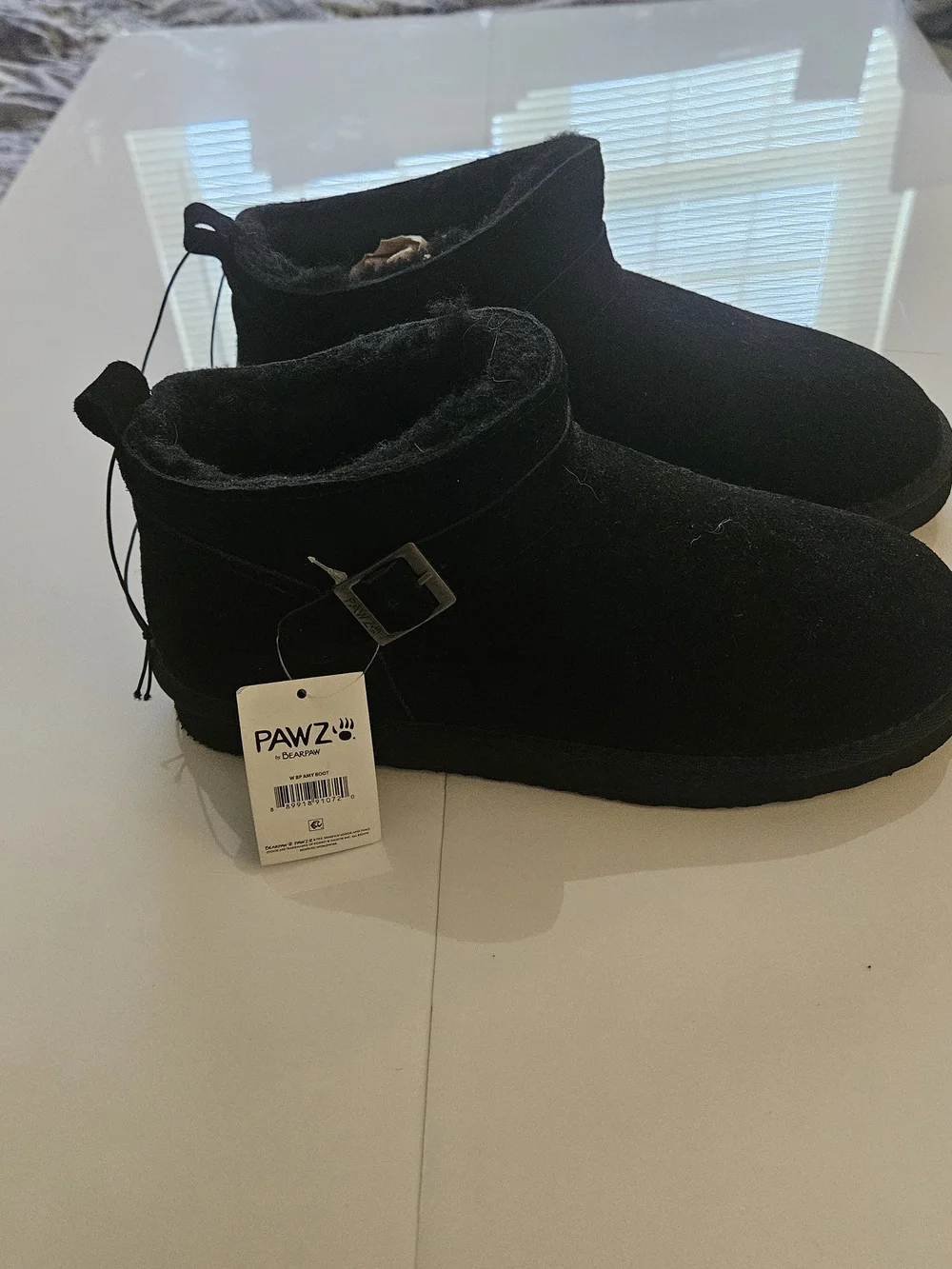 PAWZ Black Cozy Fleece-Lined Slip-On Amy Boots NWT
